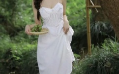 何超莲分了多少亿